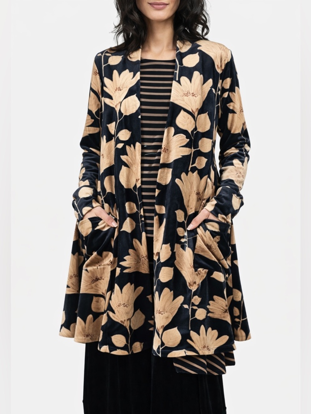 NWT Alembika Velvet Floral Smoking Jacket Size 0 S Black Tan Art to Wear